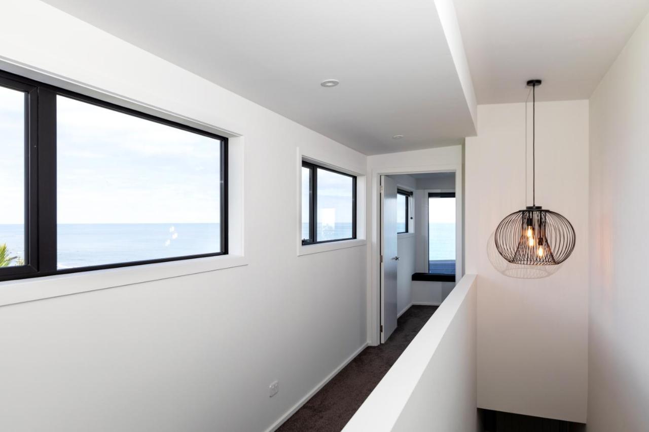 Oakura Beach Front Apartments المظهر الخارجي الصورة