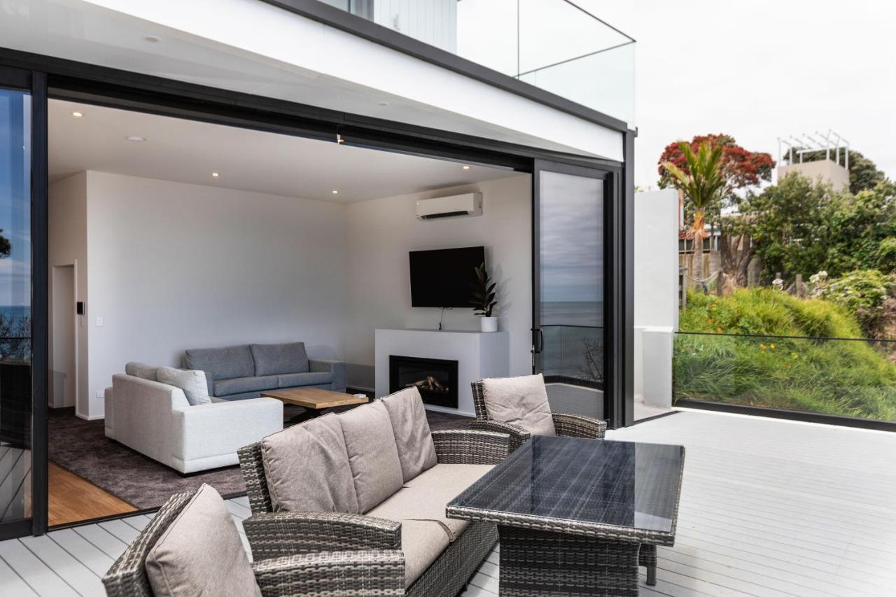 Oakura Beach Front Apartments المظهر الخارجي الصورة