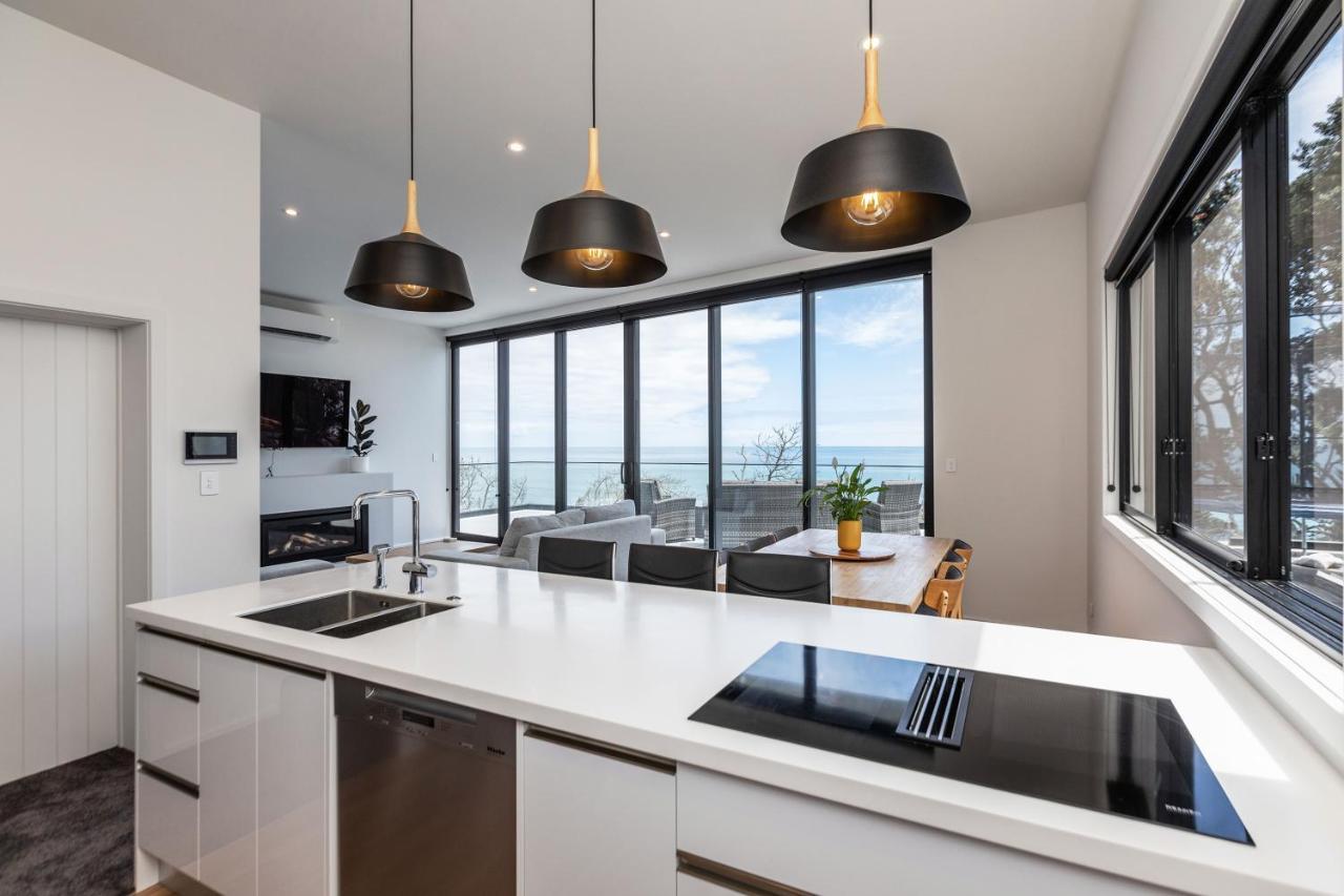 Oakura Beach Front Apartments المظهر الخارجي الصورة