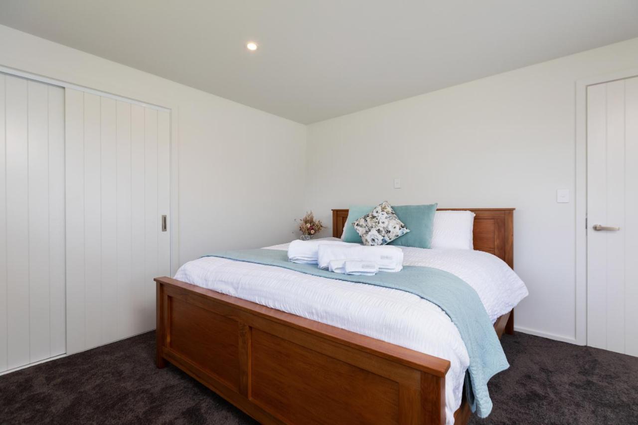 Oakura Beach Front Apartments المظهر الخارجي الصورة
