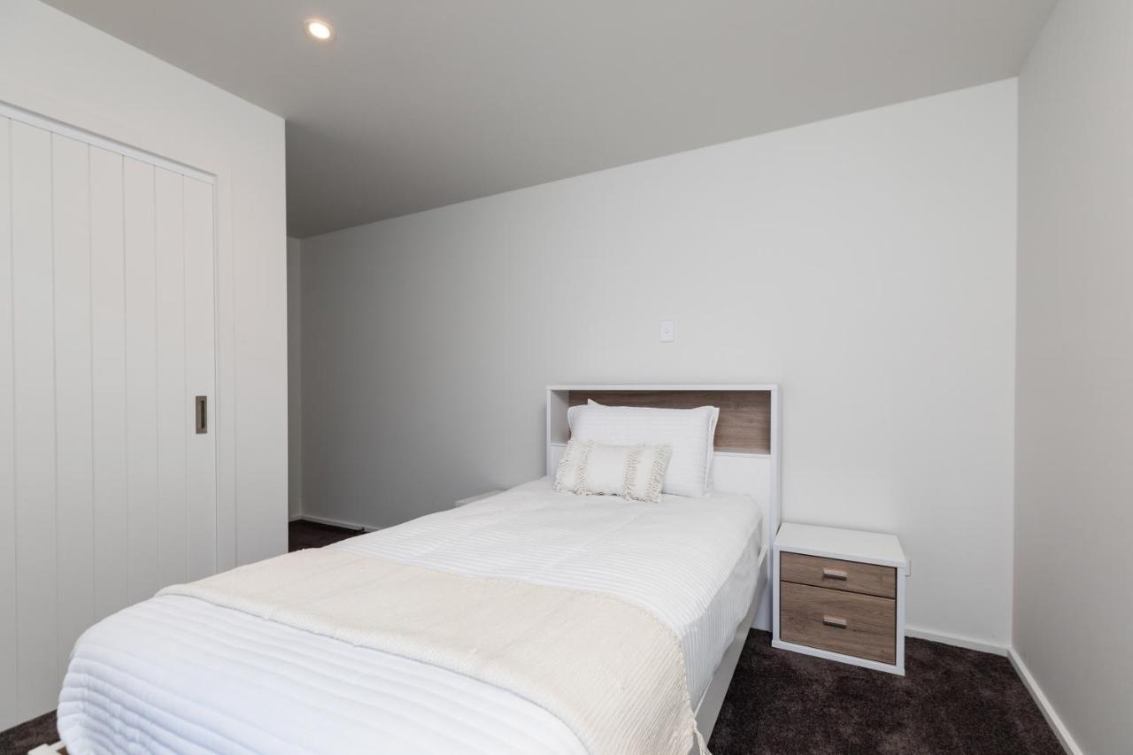 Oakura Beach Front Apartments المظهر الخارجي الصورة