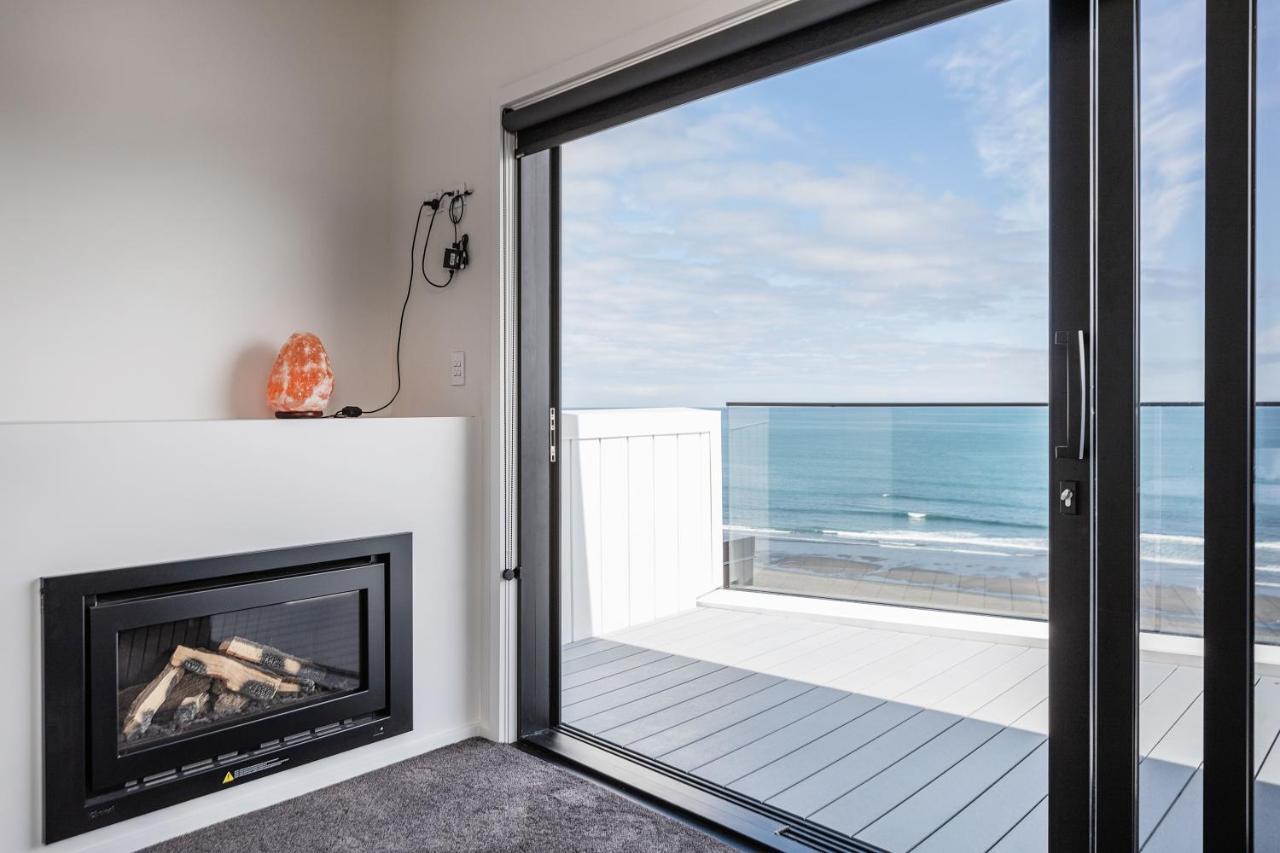 Oakura Beach Front Apartments المظهر الخارجي الصورة