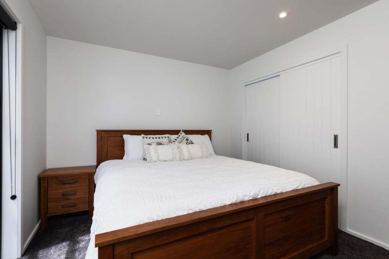 Oakura Beach Front Apartments المظهر الخارجي الصورة