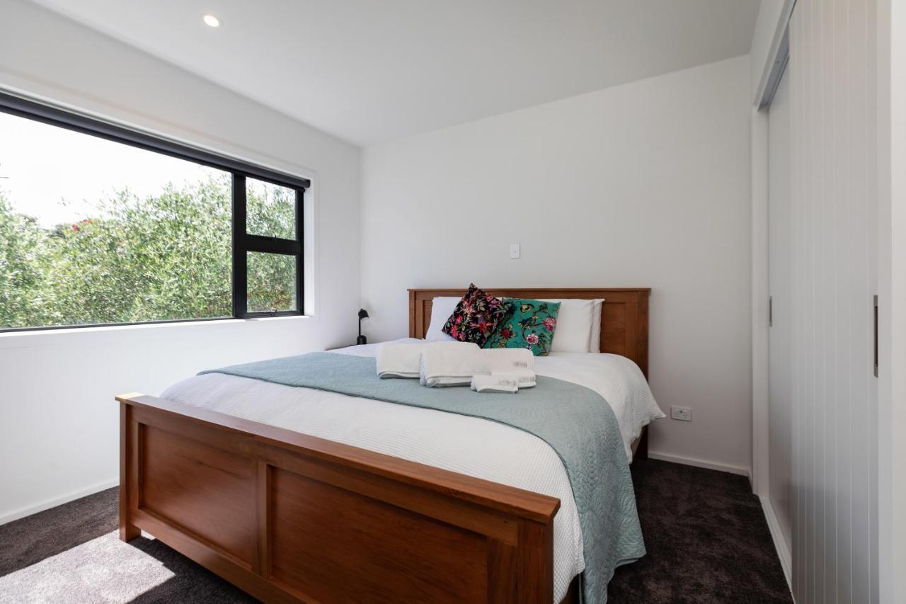 Oakura Beach Front Apartments المظهر الخارجي الصورة